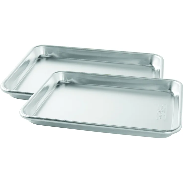 Nordic Ware Natural Aluminum Commercial Baker's Quarter Sheet, 2-Pack
