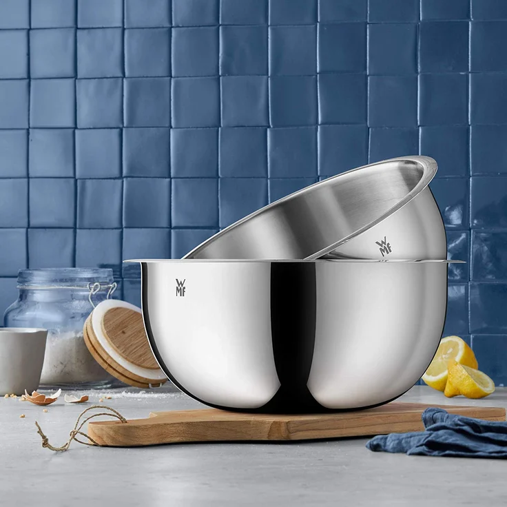 WMF Gourmet Schüsselset 4-teilig, Schüsseln für die Küche, Cromargan Edelstahl poliert, 0,75l - 2,75l, Multifunktional als Rührschüssel, Salatschüssel, Servierschüssel, stapelbar – Bild 3