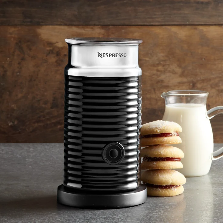 Nespresso Aeroccino 3 Milchaufschäumer, elektrisch, 490W, für 250 ml Milch, 120ml Milchschaum, Edelstahl, schwarz – Bild 4