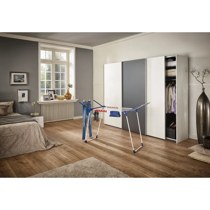 Leifheit Standtrockner Pegasus 180 Solid Plus, mit Flügeln, 18 m Trockenlänge, für 2 Waschladungen, inkl. 2 Kleinteilehalter und Wäscheklammerbeutel, energiesparend – Bild 11