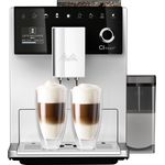Melitta CI Touch F630-101 Kaffeevollautomat mit Milchsystem, Flüsterleises integriertes Mahlwerk, One Touch Funktion, 10 Kaffeevariationen, TFT-Farbdisplay, silber