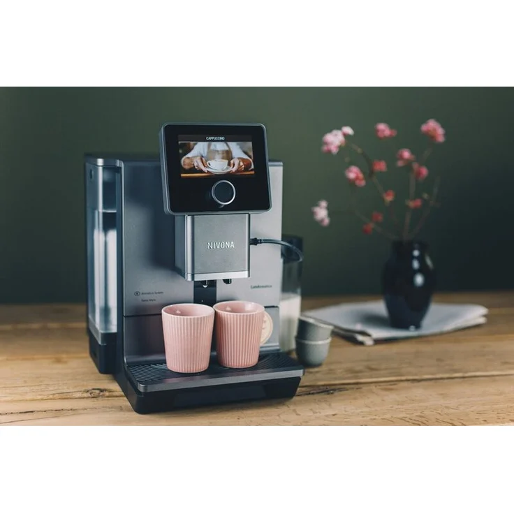 Nivona NICR CafeRomatica 970 Kaffeevollautomat, 5 Kaffeestärken, Aroma Balance System, App-Connection, Titan, mit Milchsystem und integriertem Mahlwerk – Bild 2