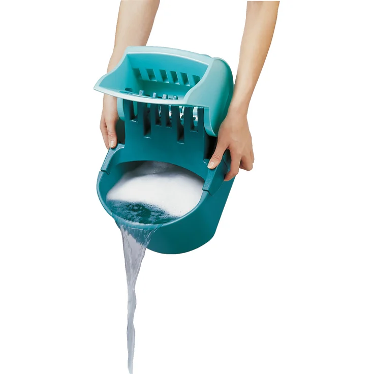 Leifheit Wischtuchpresse Profi Compact mit Henkel, rückenschonender 8 Liter Putzeimer zum Auspressen des Wischmopps ohne nasse Hände, Presse für Bodenwischer wie handgewrungen – Bild 8