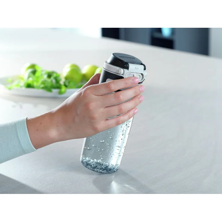 Leifheit Tritanflasche Flip 550ml, 100% dichte Sportflasche, Öffnen mit einer Hand, leichte und bruchsichere Trinkflasche mit Filter für Fruchteinsatz, nachhaltige Wasserflasche, BPA frei, silber – Bild 3