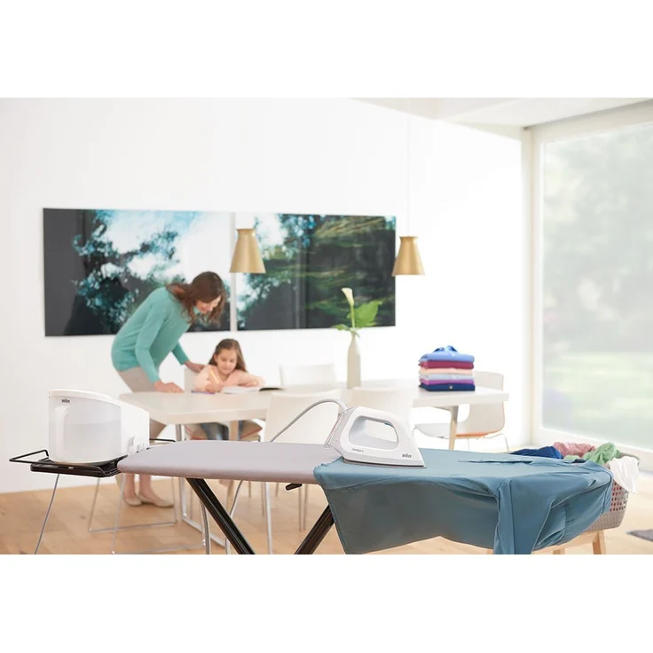 Braun CareStyle 3 IS 3042-1WH Dampfbügelstation, 2.400 W, 5,5 bar, Dampfstoß: 330 g-min, Abnehmbarer 2 l Wassertank, Integrierter Textilschutz, Eco-Funktion, Weiß – Bild 7