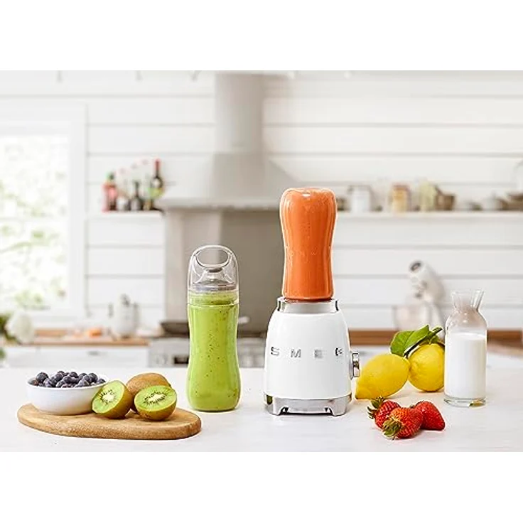 Smeg PBF01 Smoothiemaker, 300 Watt, inkl. 2 x 600 ml To-Go-Trinkflaschen, 2 Geschwindigkeiten, Edelstahl, weiß, Serie: PBF01 – Bild 5