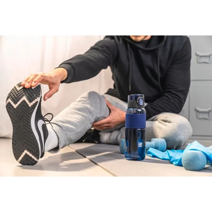 Zwilling Trinkflasche Bottle, 680 ml bruchsicheres Tritan mit herausnehmbarem Fruchtsieb, auslaufsicher – Bild 8