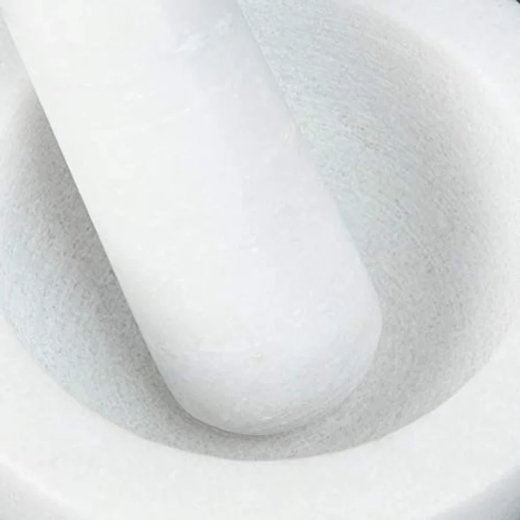 Relaxdays Marmor Mörser mit Stößel, robust & langlebig, Gewürze, Kräuter, polierter Steinmörser, Ø 10 cm, V 120 ml, weiß – Bild 8