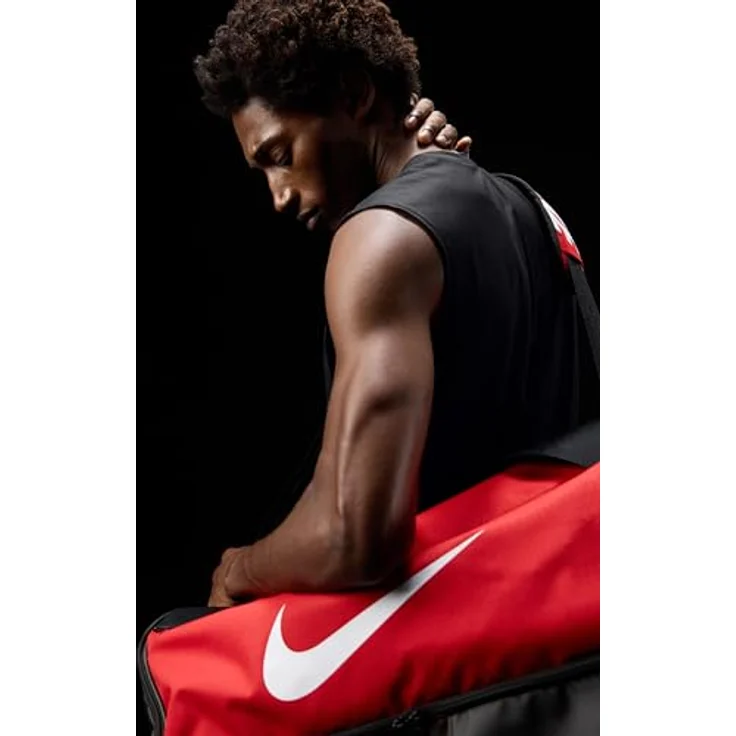 Nike Brasilia Training Duffel Bag, geräumige Sporttasche mit separatem Schuhfach, schwarz aus 65% recyceltem Polyester – Bild 2