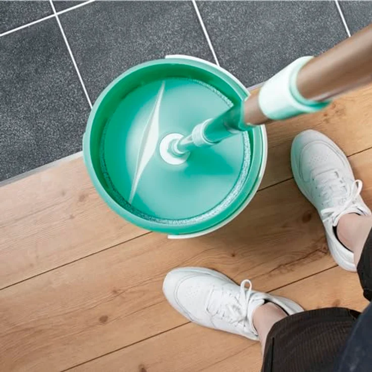 CLEANmaxx Power Spin-Mopp Wischtücher | Saugstarke Mikrofaser-Wischtücher im praktischem 2er-Set | Für alle Böden geeignet & Waschbar bei 40 °C | Ersatz-Stück [Ø 23cm] – Bild 4