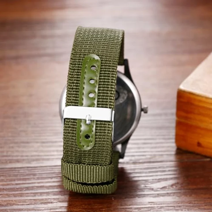 JewelryWe Herrenuhr Militär Quarz Armbanduhr in Olivgrün, 12/24-Stunden Zifferblatt, Leuchtzeiger, Nylonarmband, Spritzwassergeschützt – Bild 3