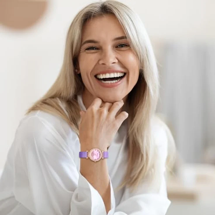 JewelryWe Damenuhr Elastisch Diamant Uhr, Violett Edelstahl Armbanduhr mit Zirkonia und Analog Quarzwerk, leicht ablesbare Digitalskala – Bild 2