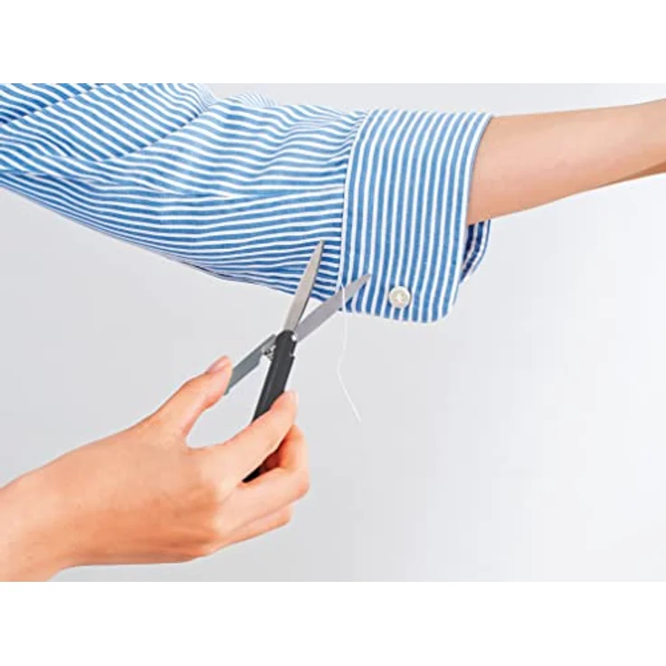 Reiseschere mit beschichteten Schneiden, Taschenschere antihaft, Sicherheitsverschluss mit Kappe, stiftform, Schwarz – Bild 4