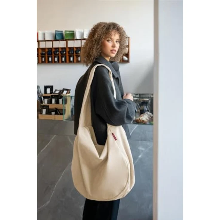 reisenthel Moonbag Schultertasche, beige, 48 cm x 14 cm x 33 cm, 100% Polyester – Bild 9