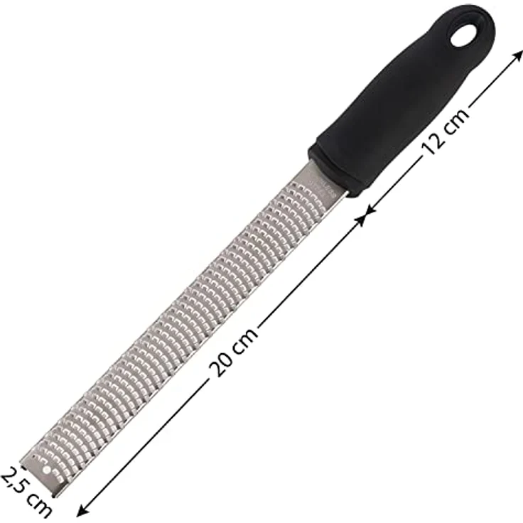 Buddy´s Blades - Premium Reibe, Gesamtlänge 32 cm, schmale Küchenreibe, Parmesanreibe, Ingwerreibe, Zestenreibe u.v.m, Edelstahl-Klinge inkl. Klingenschutz und Reinigungsbürste, spülmaschinenfest – Bild 4