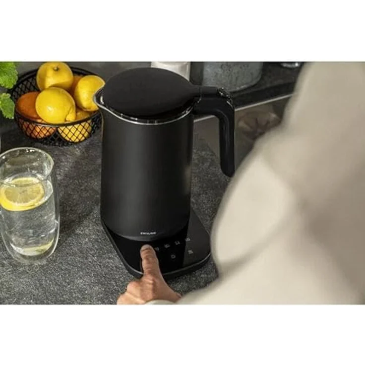 Zwilling Enfinigy Wasserkocher PRO 1l, kompakter Wasserkocher mit 6 Temperatureinstellungen und Warmhaltefunktion, Schwarz – Bild 6