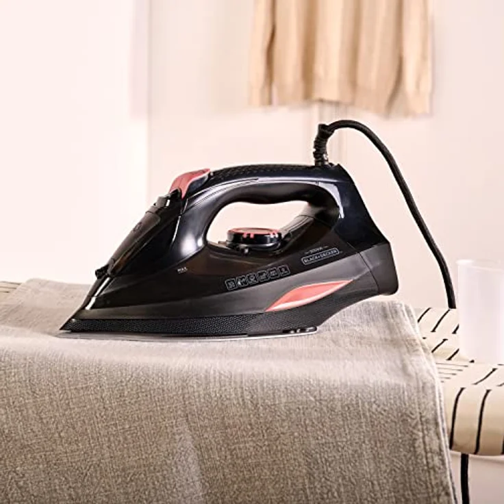 Black + Decker BXIR300E Dampfbügeleisen, 3000 W, Keramik, Schwarz – Bild 2