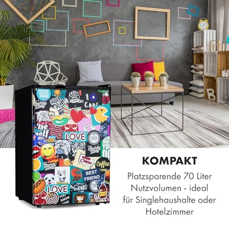 Klarstein Cool Vibe Kühlschrank, 70 Liter, Tür mit Stickerbomb-Design, Eisfach, Geräuschentwicklung 42 dB, schwarz – Bild 2