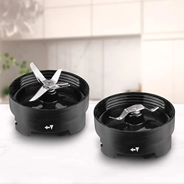 Ufesa BS2500 Nutriboom, Einzelbecher-Mixer mit 900 W, Edelstahlklingen, 6 Zubehörteilen, Schwarz – Bild 3