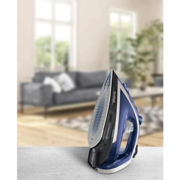 Tefal FV6846 Ultragliss Plus Dampfbügeleisen (2800 Watt, Durilium Airglide Bügelsohle) – Bild 2