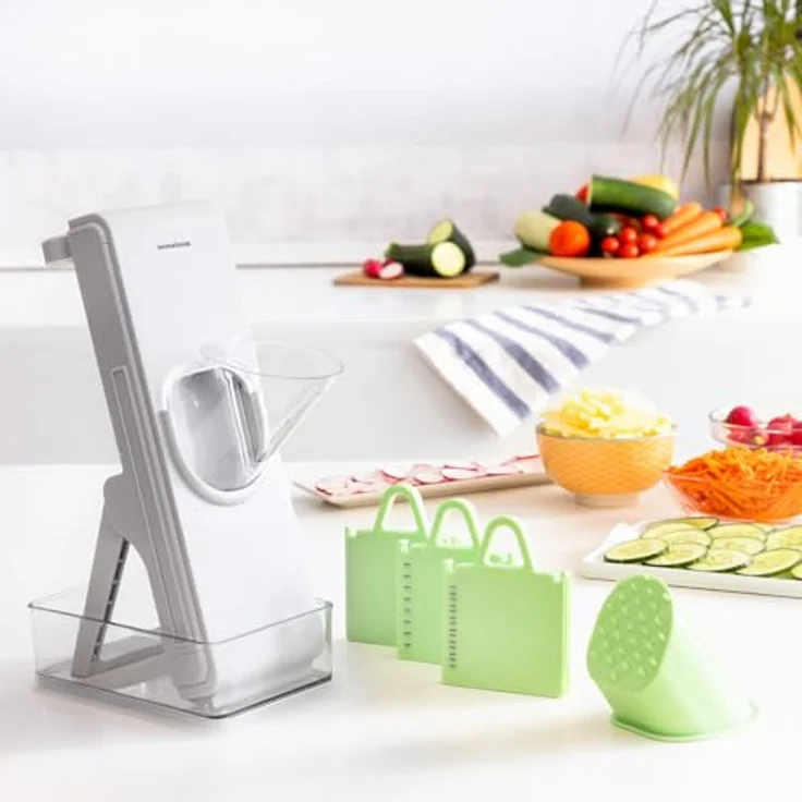 InnovaGoods® Küchen-Mandoline, klappbare Mandoline-Gemüseschneider 5 in 1, Slichen, manueller Zerkleinerer, Cutter-Mandoline-Reibe, transparent  – Bild 3
