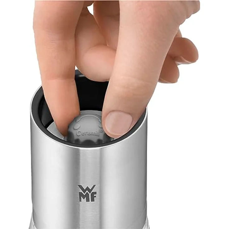 WMF De Luxe Salz und Pfeffermühle-Set 2-teilig, befüllt, Keramikmahlwerk, Edelstahl Cromargan, Glas, Gewürzmühle für Salz, Pfeffer, Chillischoten, getrocknete Kräuter, H 14 cm, Ø 6 cm, schwarz weiß – Bild 5