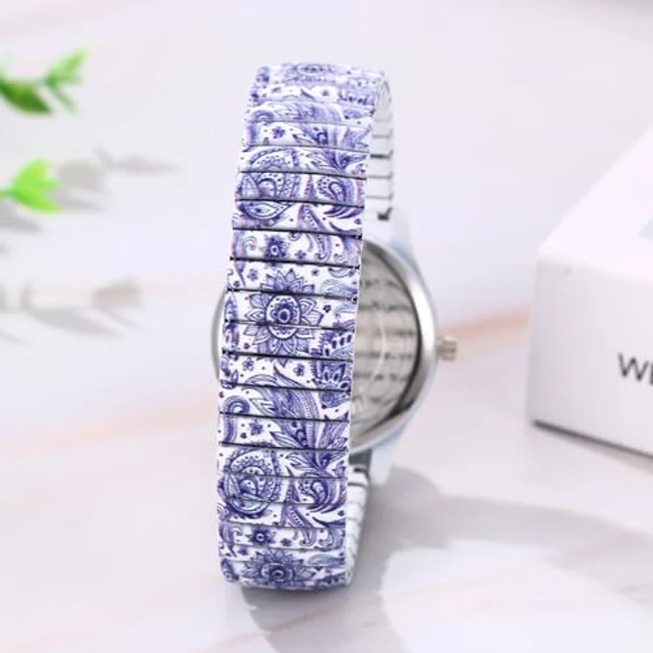 JewelryWe Damenuhr Boho, Vintage Blau-Weißes Porzellan Druck, Analog Quarz Armbanduhr mit elastischem Edelstahl Stretch Armband und großen römischen Ziffern – Bild 2