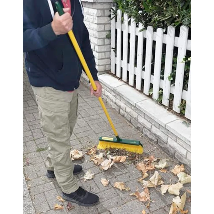 Steuber GmbH florasun Krallenbesen mit Teleskopstiel, 40 cm Breite, Stiellänge ausgefahren 1,4m, langer Kehrbesen mit gebogenen Borsten, verstellbarer Outdoorbesen – Bild 8