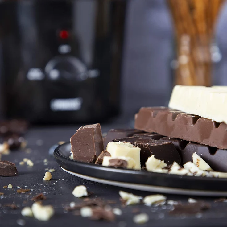 Princess 292994 Schokoladenbrunnen für jede Schokolade und Karamell mit Schmelz- und Fließfunktion, 32 Watt, 0,95 m Kabelzuleitung – Bild 9