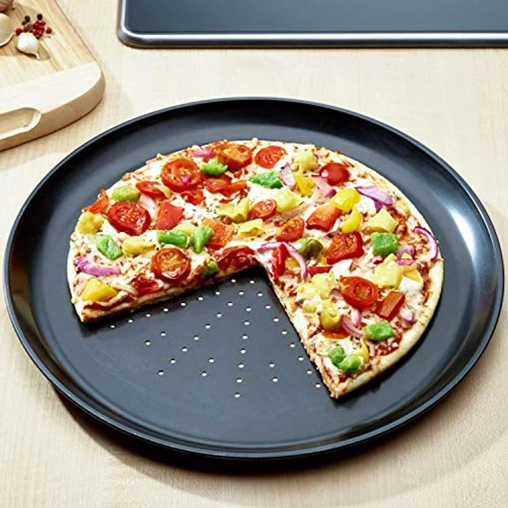 Excellent Housware 4tlg. Pizza Backset Set 3 x Backblech antihaftbeschichtet, gelocht mit Ständer – Bild 4