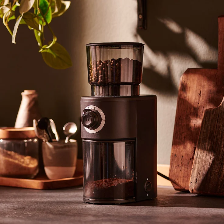 Tchibo elektrische Kaffeemühle, Edelstahlgehäuse, Edelstahlmahlwerk, 26 Mahlgradeinstellungen, Schwarz/Silber – Bild 6