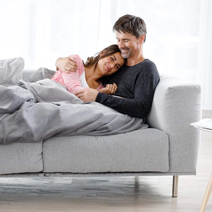 medisana HDW Kuschelheizdecke, waschbar, Kuscheldecke mit Abschaltautomatik, 4 Temperaturstufen, 180 x 130 cm, 2-farbig Wendeoptik, grau/dunkelgrau – Bild 6
