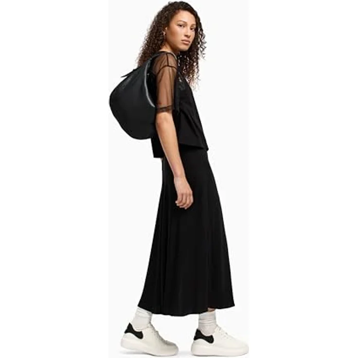 Armani Exchange Susie Schultertasche, 27 cm, Schwarz, aus robustem Polyester mit praktischen Reißverschlussfach und vielseitigem Umhängeriemen – Bild 7