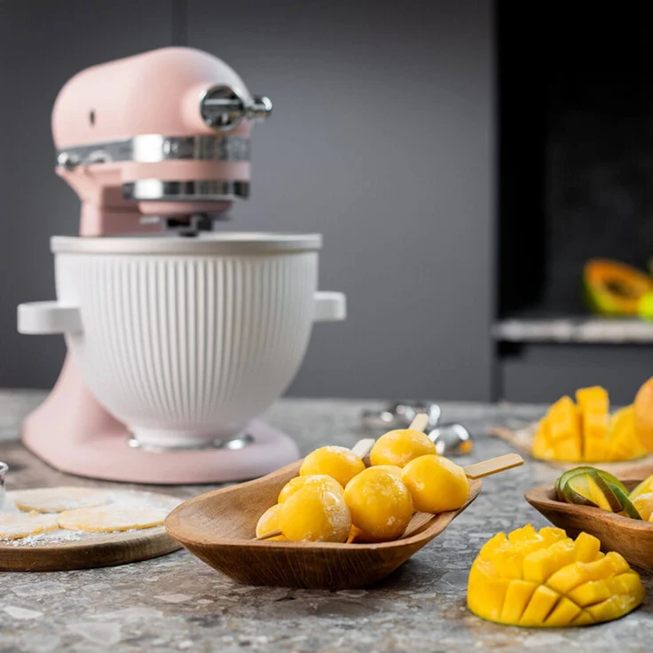 KitchenAid 5KSMICM Speiseeismaschinen-Aufsatz, neue Ausführung 2022, 1,9 Liter, inkl. Rührarm und Antriebsadapter, weiß – Bild 4