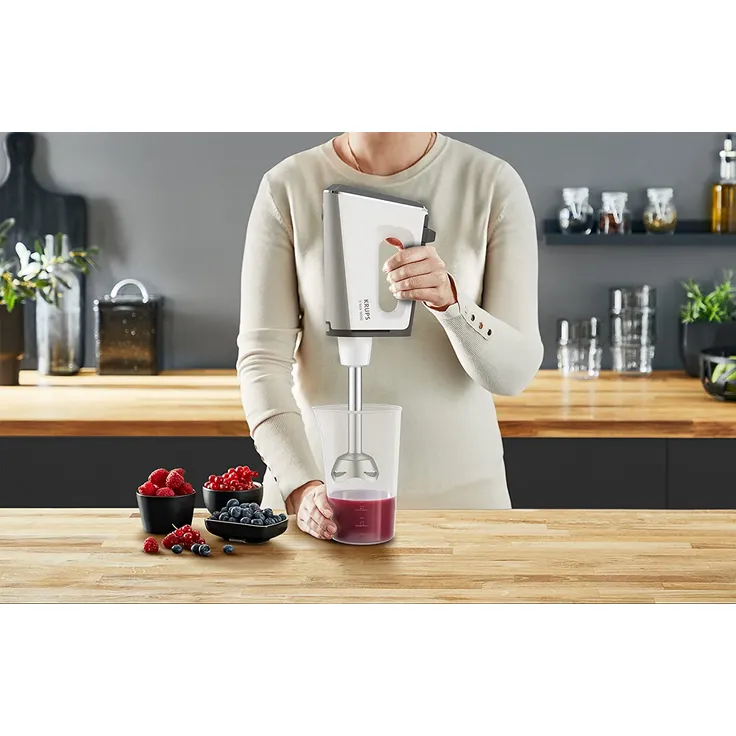 Krups GN912111 3 Mix 9000 Handmixer, 750 Watt, stufenlos regelbar, Turbotaste, Auswurffunktion, inkl. Schneebesen, Knethaken, Pürierstab-Aufsatz, Messbecher, weiß, silber – Bild 10