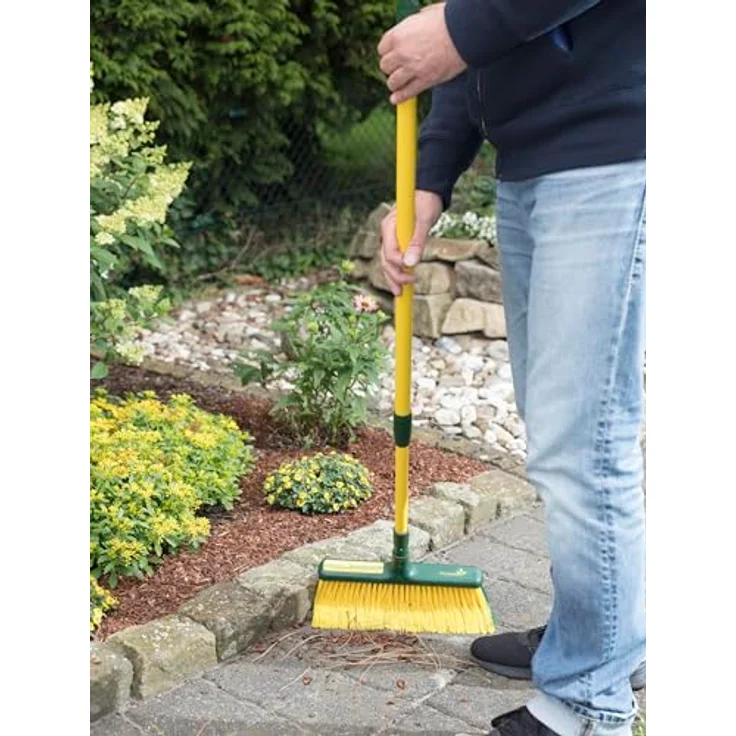 Steuber GmbH florasun Krallenbesen mit Teleskopstiel, 30 cm Breite, Stiellänge ausgefahren 1,4m, langer Kehrbesen mit gebogenen Borsten, verstellbarer Outdoorbesen – Bild 2