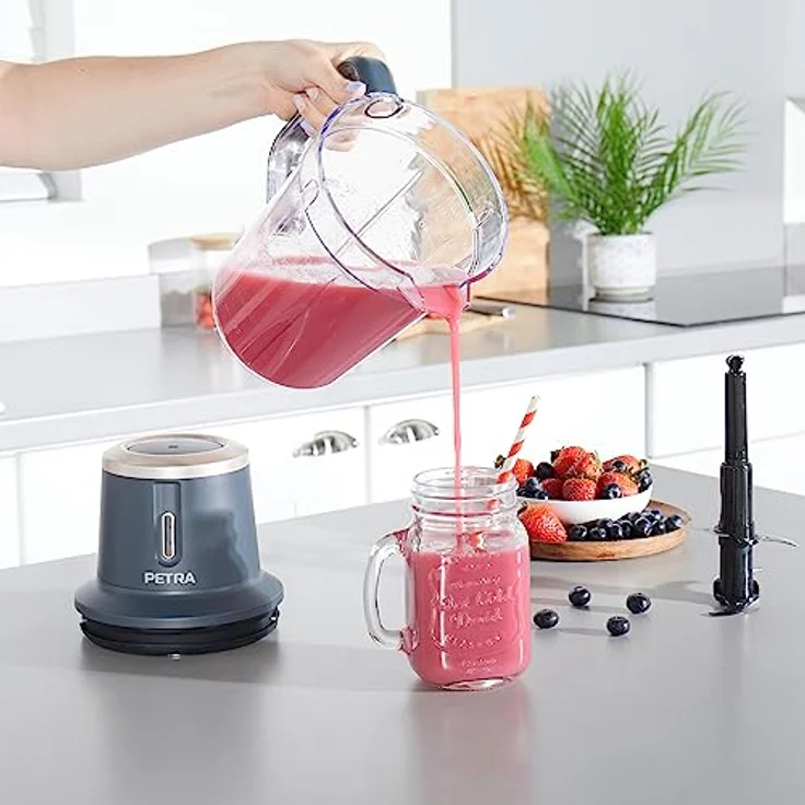 Petra PT5393BGRYVDE, kabelloser Kannenmixer & Deckel – wiederaufladbarer 10,8V-Akku, 2 Geschwindigkeiten, BPA-frei, 1,5L, Zerstoßen Sie Eis, Edelstahlklinge, rutschfester Sockel, Misst ml/l/Becher/oz – Bild 4