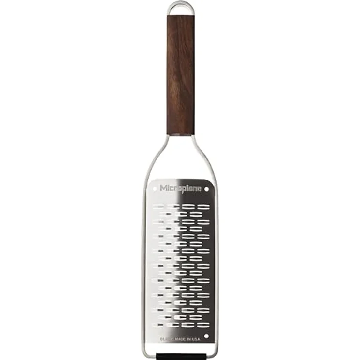 Microplane 2-Wege-Schneide Reibe Walnussholz Edelstahl aus der Master Serie für Hartkäse, Apfel, Karotte, Zucchini, Schokolade und Butter – Bild 2