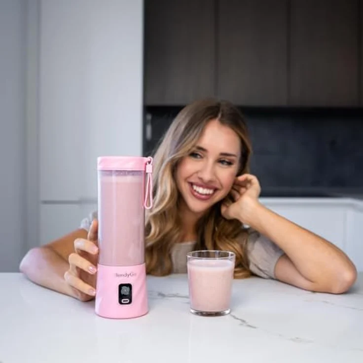 BlendyGo 3 Tragbarer Mixer, 550 ml Smoothie Maker mit PulseMotion & BlendPro, kabellos, zerkleinert Eis und Obst, BPA-frei, Burgunderrot – Bild 3