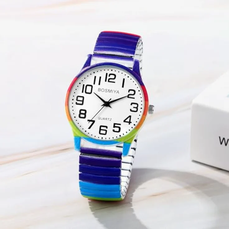 JewelryWe Regenbogen Damenuhr, Boho LGBTQ Pride Analog Quarz Armbanduhr mit elastischem Edelstahl Zugarmband und großen Zahlen Zifferblatt, 10M wasserdicht – Bild 2