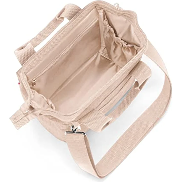 REISENTHEL® Umhängetasche allrounder cros Twist Coffee 4 L, Crossbody Bag aus recyceltem PET mit 50% Ressourcenschonung – Bild 2