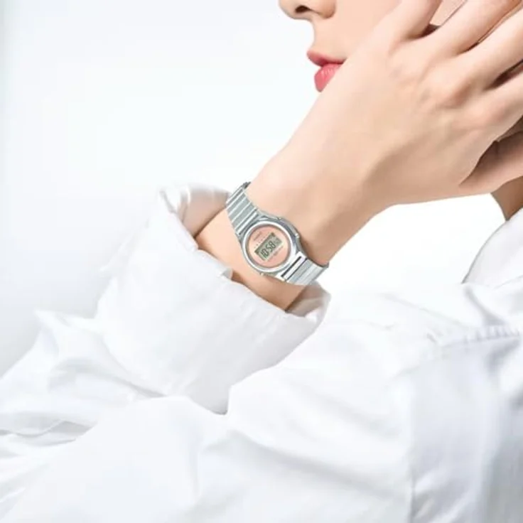 Casio Watch LA700WE-7AEF, Digitaluhr mit Kalender, Stoppuhr und Alarm, Silber Edelstahl Band – Bild 4