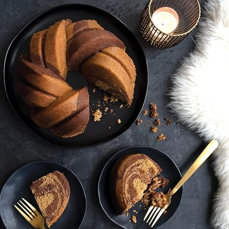 Nordic Ware NW 95577 Kuchenform zum 75. Jahrestag, geflochtenes Seil, goldfarben, 12 Tassen Fassungsvermögen, Backformen – Bild 5
