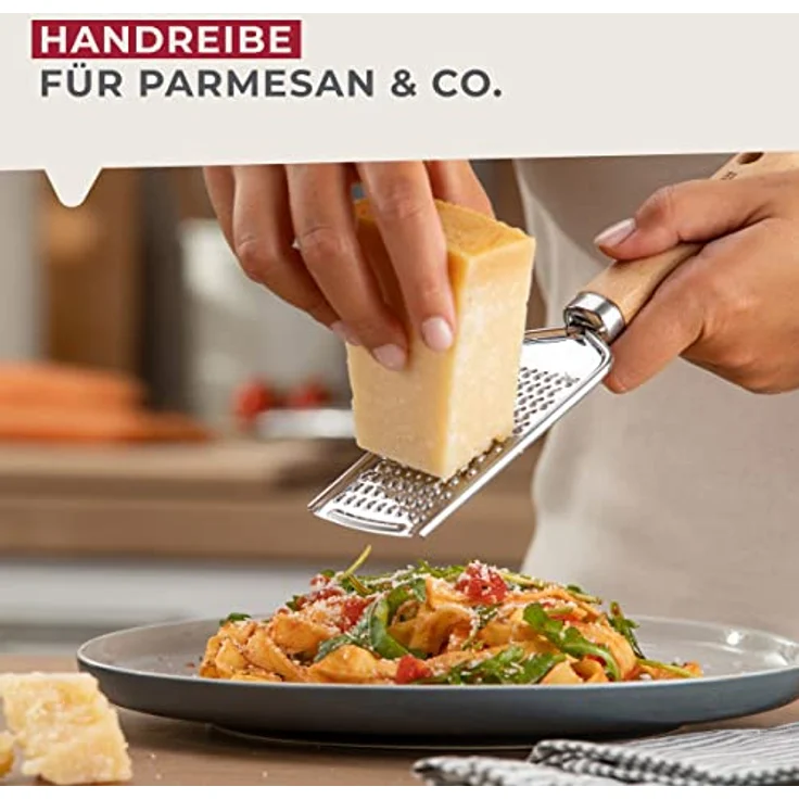 Fackelmann Handreibe für Parmesan, Käse und Zester – Käsereibe Perfekt für Pizza Und Pasta – Reibe aus Edelstahl und Buchenholz Im Italienischen Look – Bild 4
