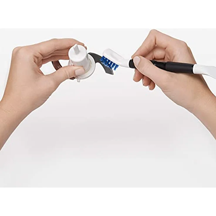 OXO Good Grips 4-in-1 Reinigungsbürsten-Set – Bild 6