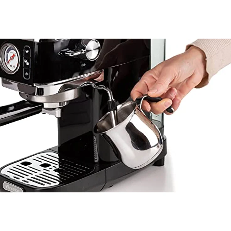 Ariete 1381 Kaffeemaschine, 1300 W, 15 bar Druck, 1,1 l, kompatibel mit ESE-Pads und gemahlenem Kaffee, schwarz, mit integriertem Milchsystem für Cappuccino – Bild 4