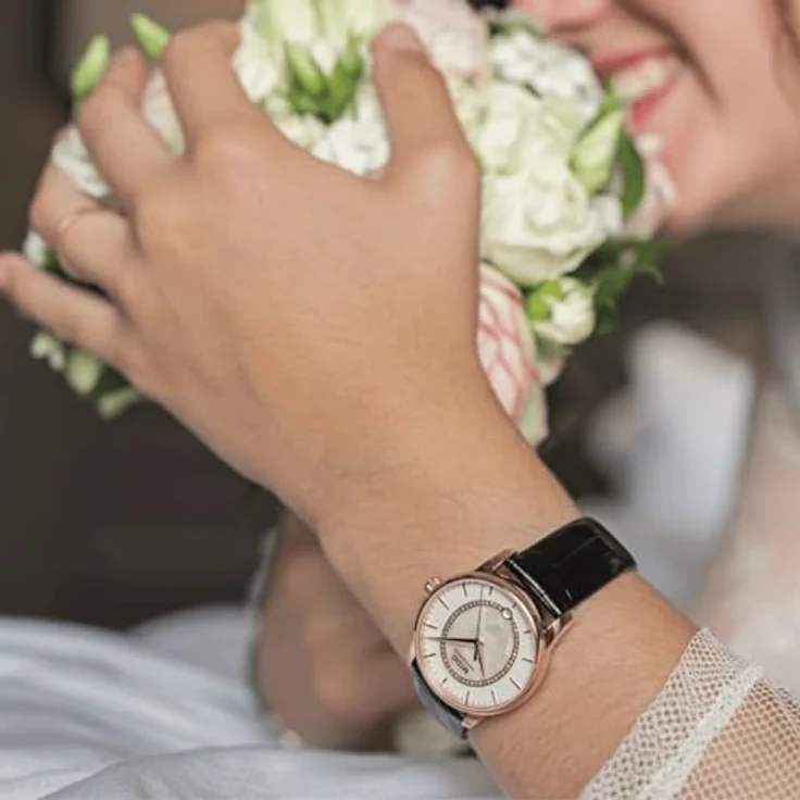 Mido Damen Armbanduhr Digital Automatik Leder M0072073611600, roségold mit Diamanten und schwarzem Lederband – Bild 4