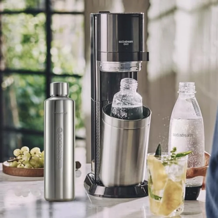 SodaStream DUO Wassersprudler, Quick-Connect CO2-Zylinder, inkl. 1L Glasflasche und 0,8L Metallflasche, Farbe: Titan – Bild 2