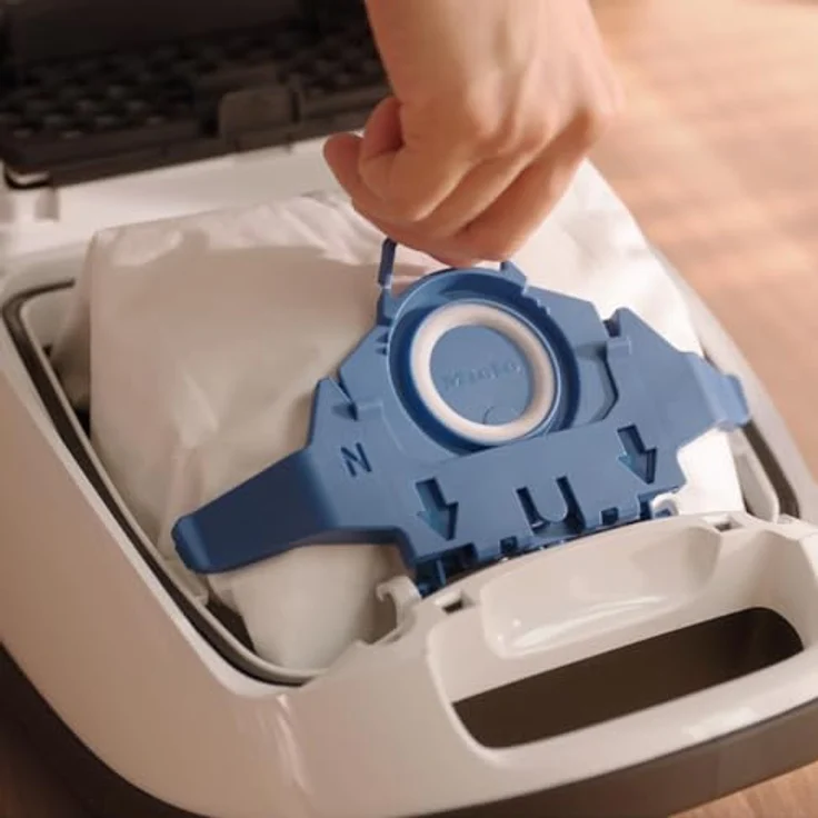 Miele 12498250 Staubsauger Zubehörset, HyClean Pure mit AirClean-Filtersystem und automatischem Beutelverschluss – Bild 4