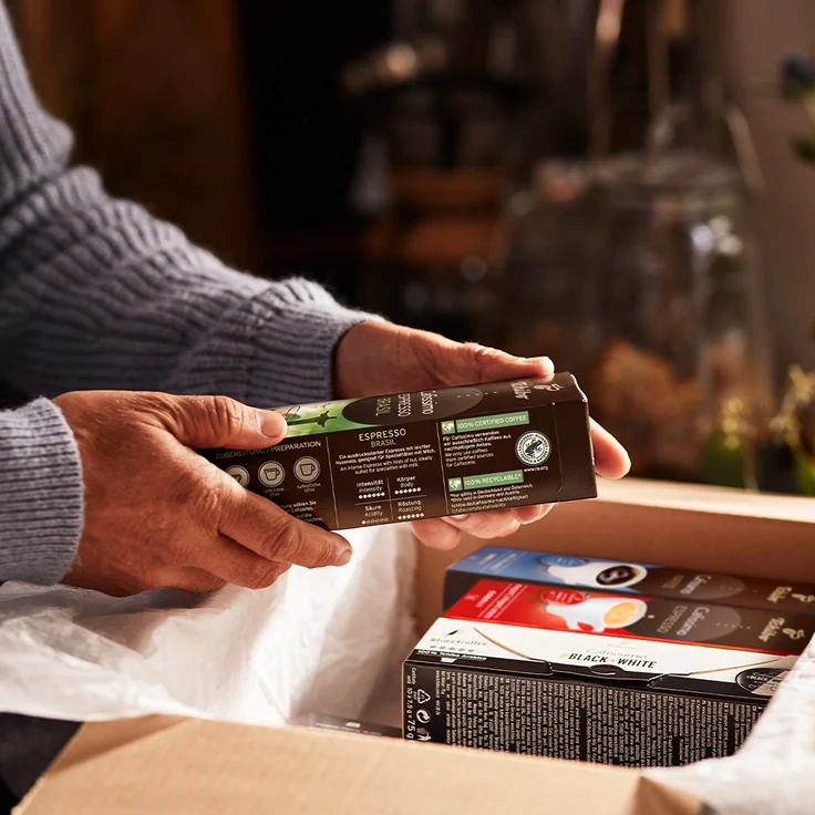 Tchibo Cafissimo Probierbox Caffè Crema, Espresso, Kaffee 110 Stück (11 x 10 Kapseln) – Bild 2